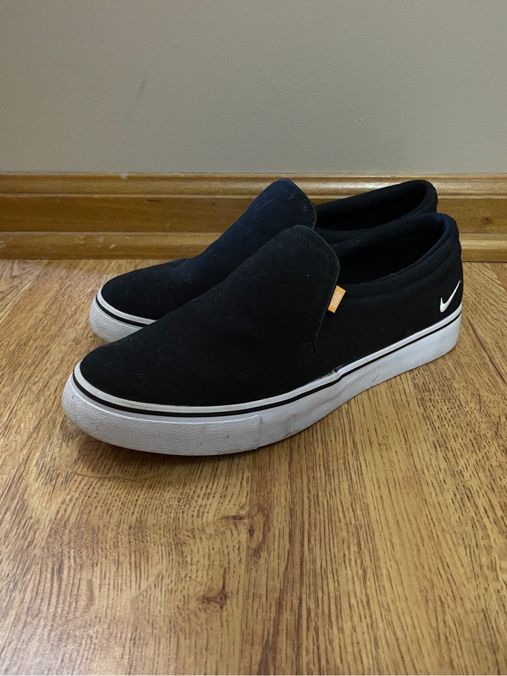 Nike Black Slip-On Low-Profile Loafers with White Sole